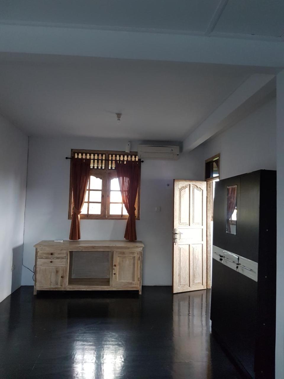 Mawar Homestay Canggu Exterior photo